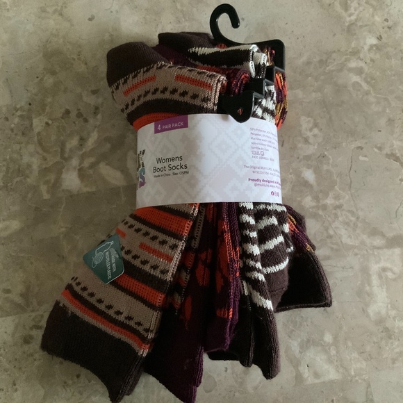Four Pairs MUK LUKS Spiced Striped Boot Socks - Picture 3 of 3